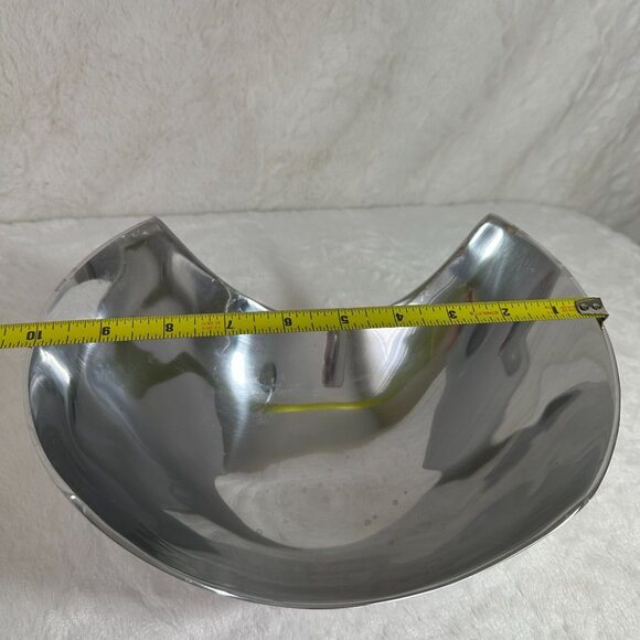 Set Of 2 Modern Silver Aluminum Modern Sculpture Centerpiece bowls Reflective - Picture 9 of 11